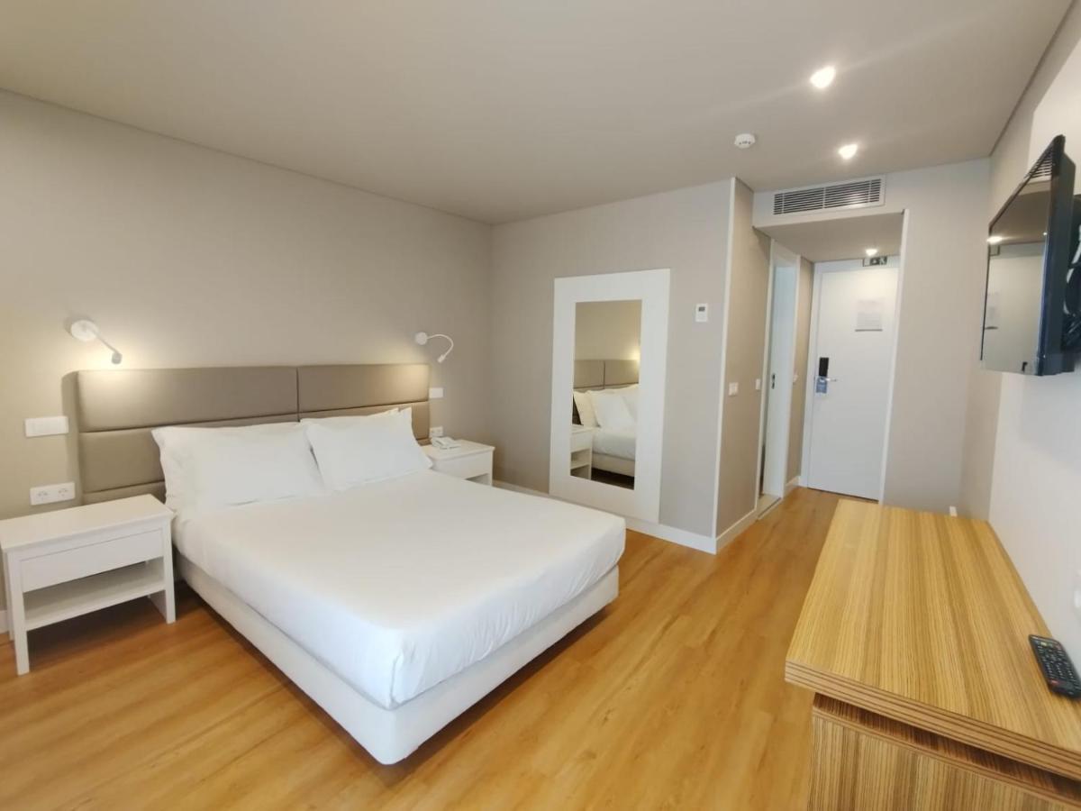 Hotel Cristal Caldas Калдас да Райна Екстериор снимка