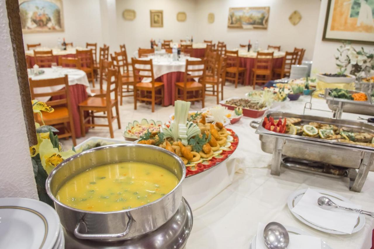 Hotel Cristal Caldas Калдас да Райна Екстериор снимка