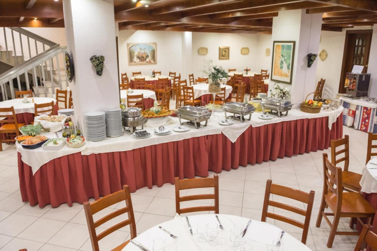 Hotel Cristal Caldas Калдас да Райна Екстериор снимка
